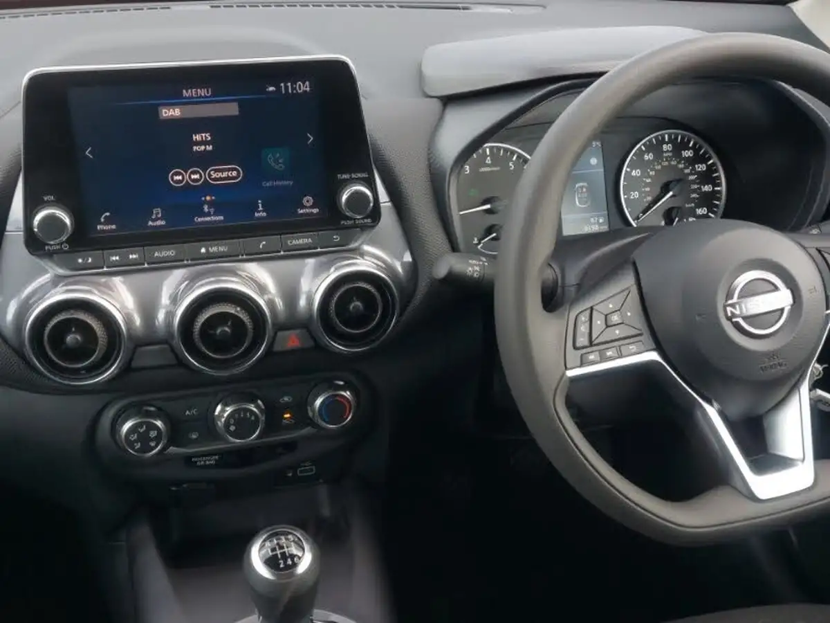 2022-nissan-juke-10-dig-t-acenta-big-9