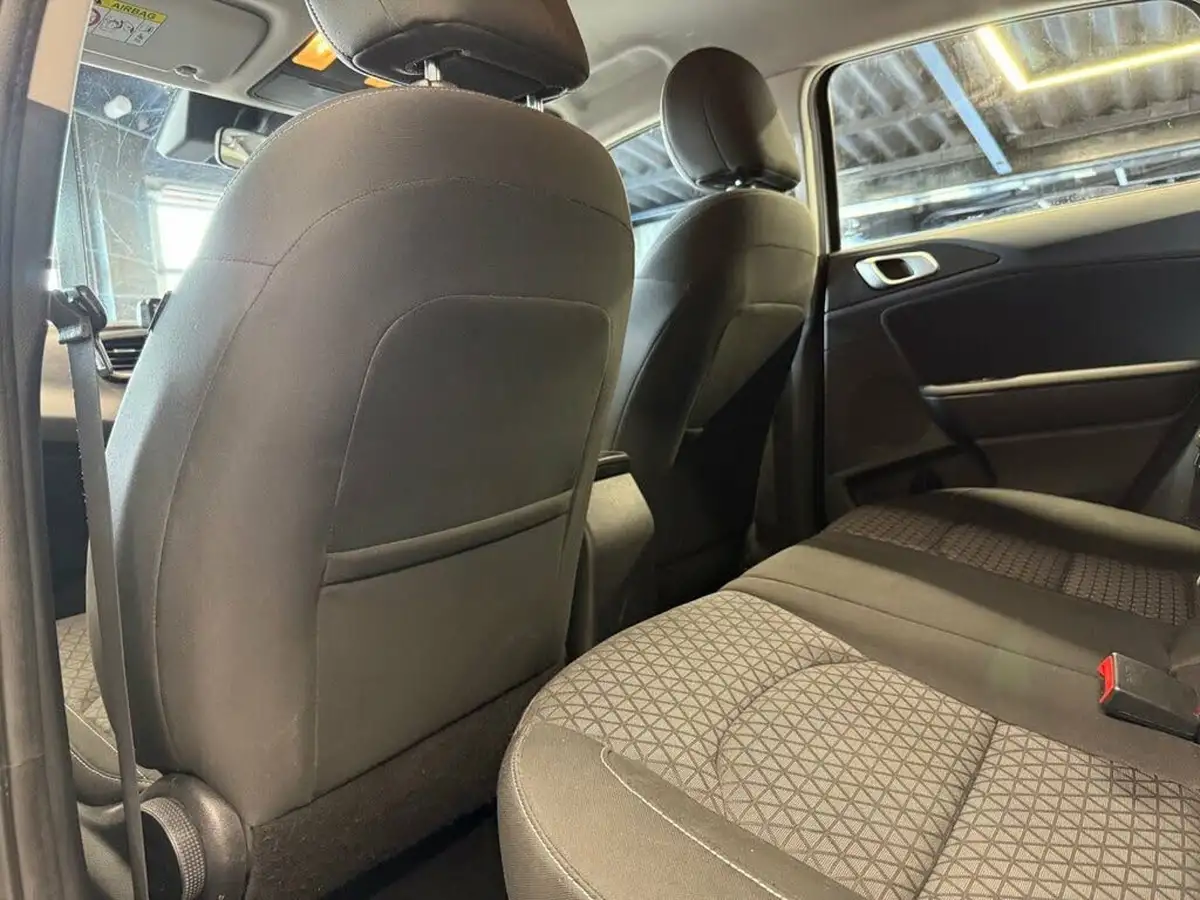 2019-kia-ceed-16crdi-2-eco-hatchback-big-25