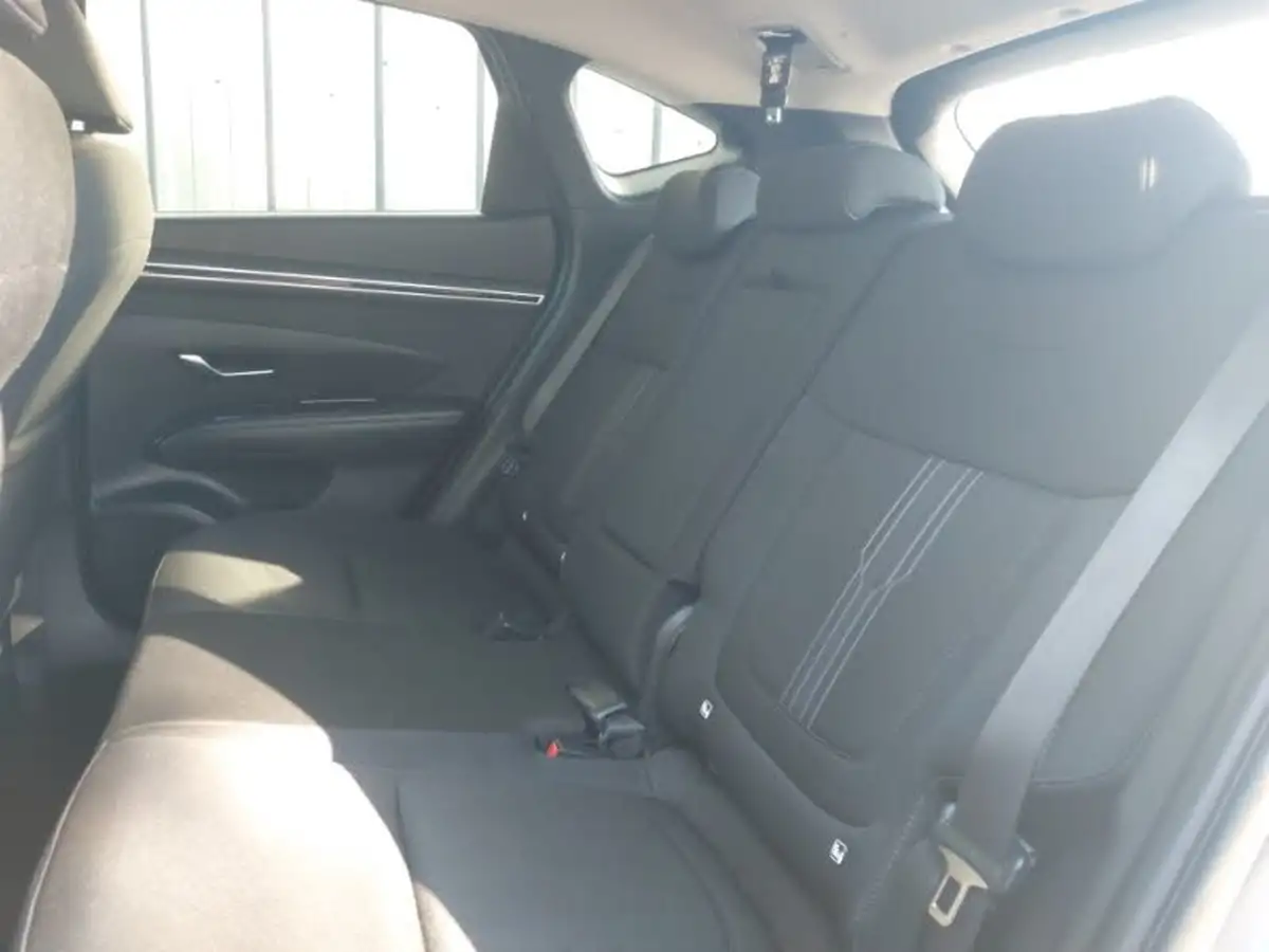 2022-hyundai-tucson-16-t-gdi-se-connect-230ps-hybrid-auto-big-5