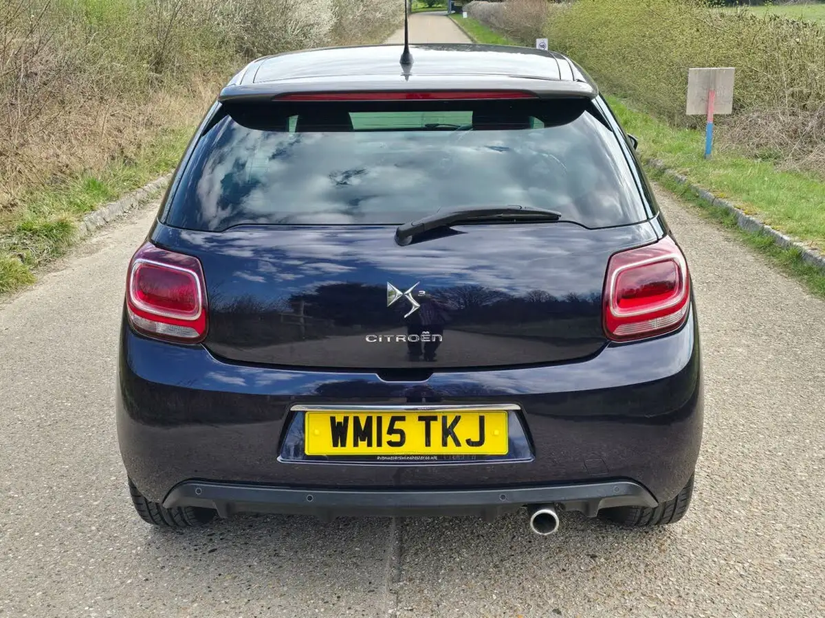 2015-citroen-ds3-12-dstyle-plus-big-8