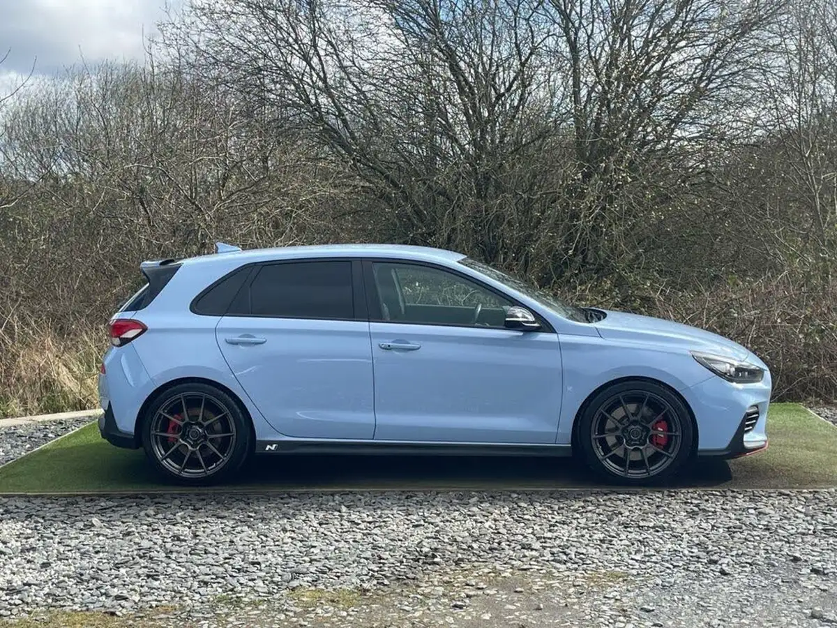 2019-hyundai-i30-n-20-t-gdi-n-performance-hatchback-big-5