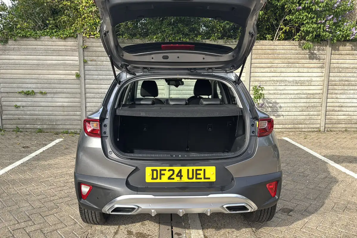 2024-kia-stonic-10-t-gdi-gt-line-s-98bhp-big-17