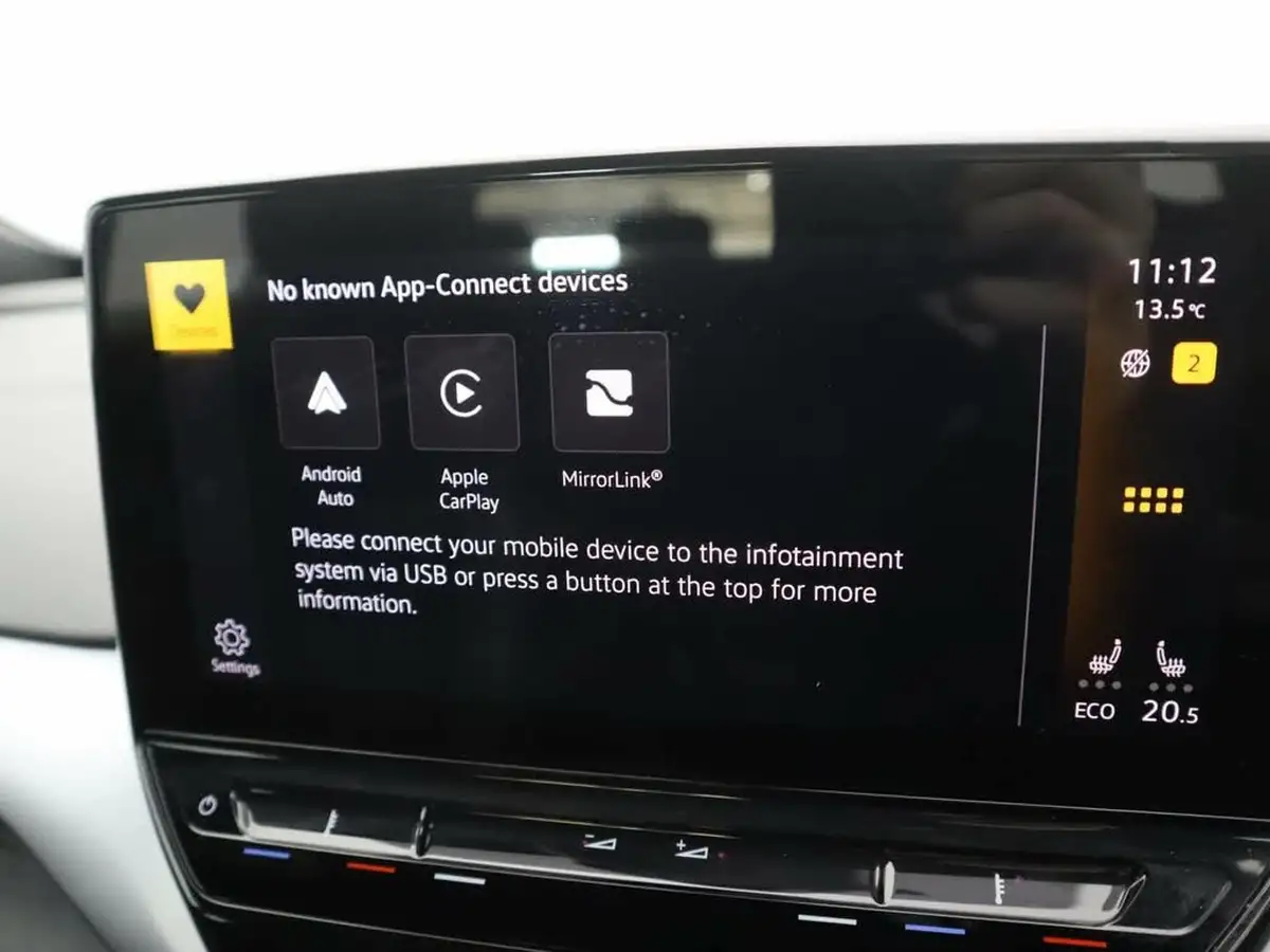 2022-volkswagen-id4-e-life-148ps-52kwh-pure-performance-big-14
