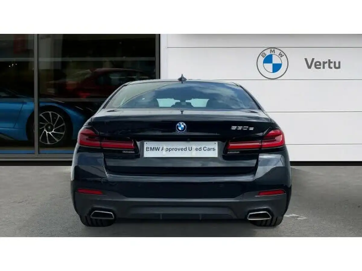 2022-bmw-5-series-20-530e-m-sport-saloon-4d-big-14