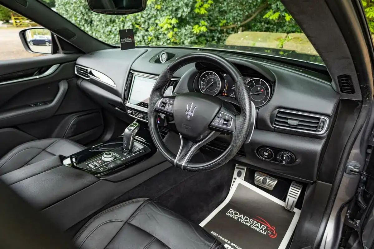 2021-maserati-levante-20-gt-big-2
