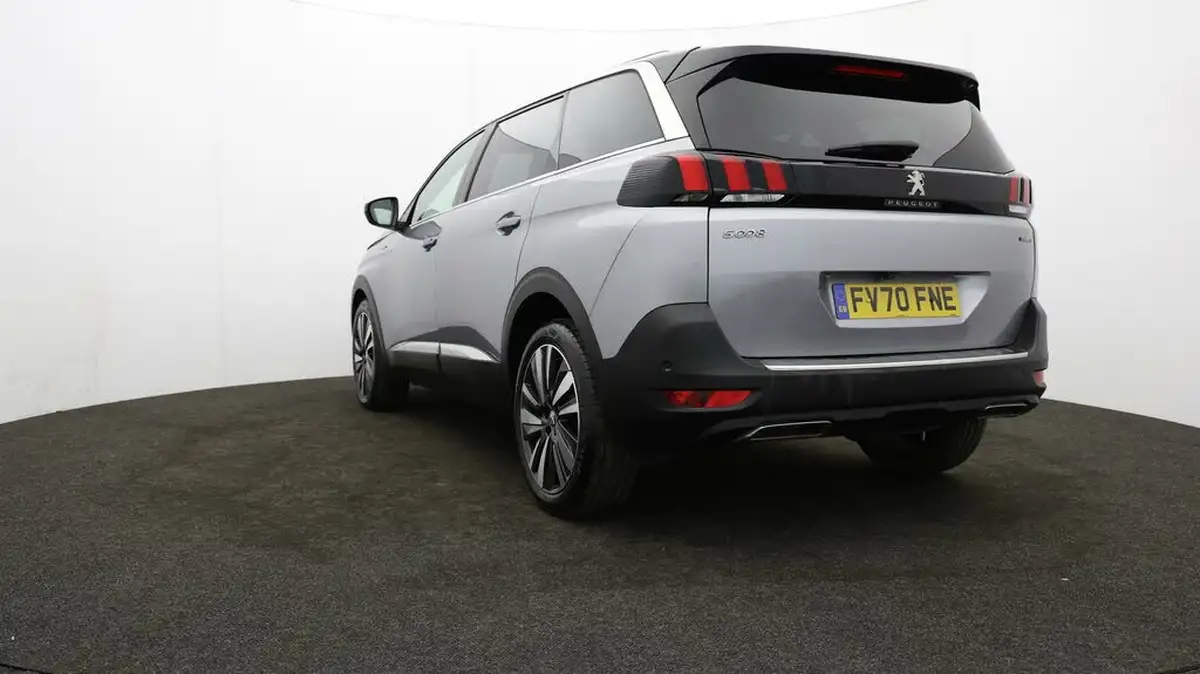 2020-peugeot-5008-suv-12-puretech-gt-line-premium-eat8-big-72