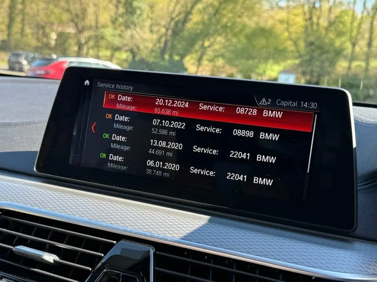 2017-bmw-5-series-30td-530d-m-sport-xdrive-touring-5d-big-33