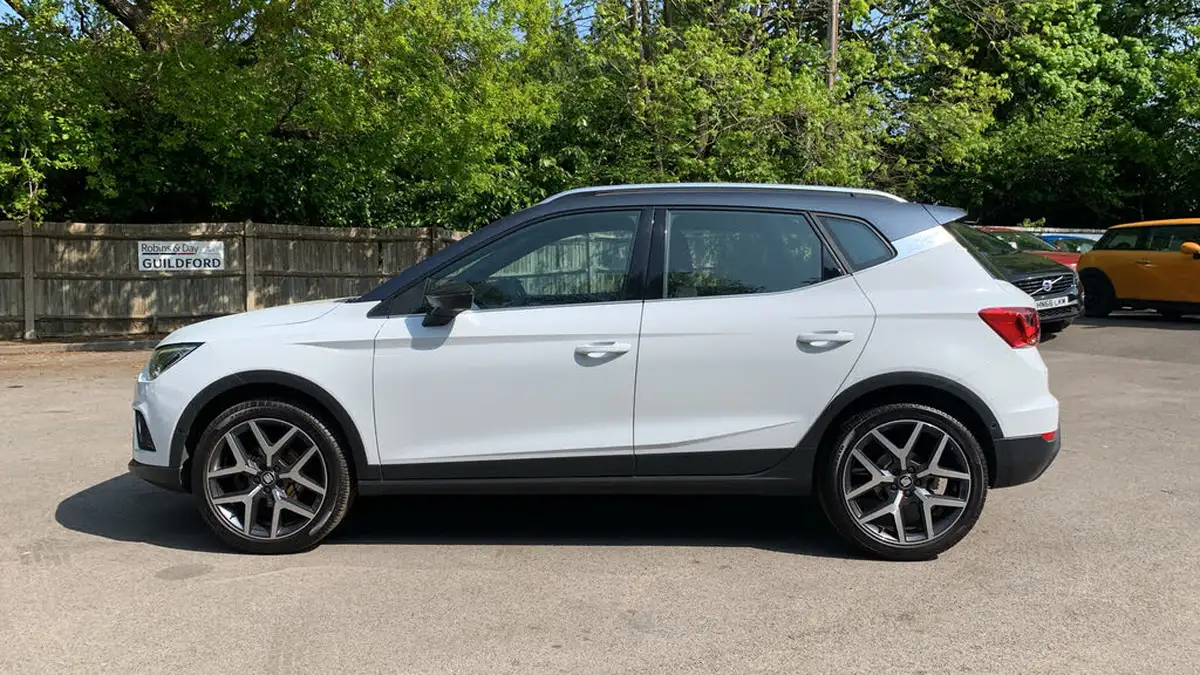 2020-seat-arona-10-tsi-xcellence-lux-115ps-big-5