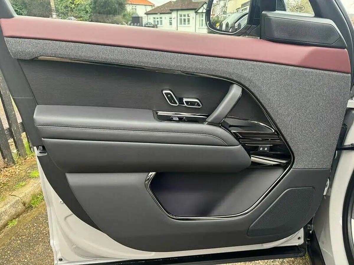 2023-land-rover-range-rover-sport-30-p460e-autobiography-big-28