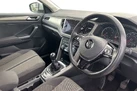 2020-volkswagen-t-roc-10-tsi-se-115ps-small-35