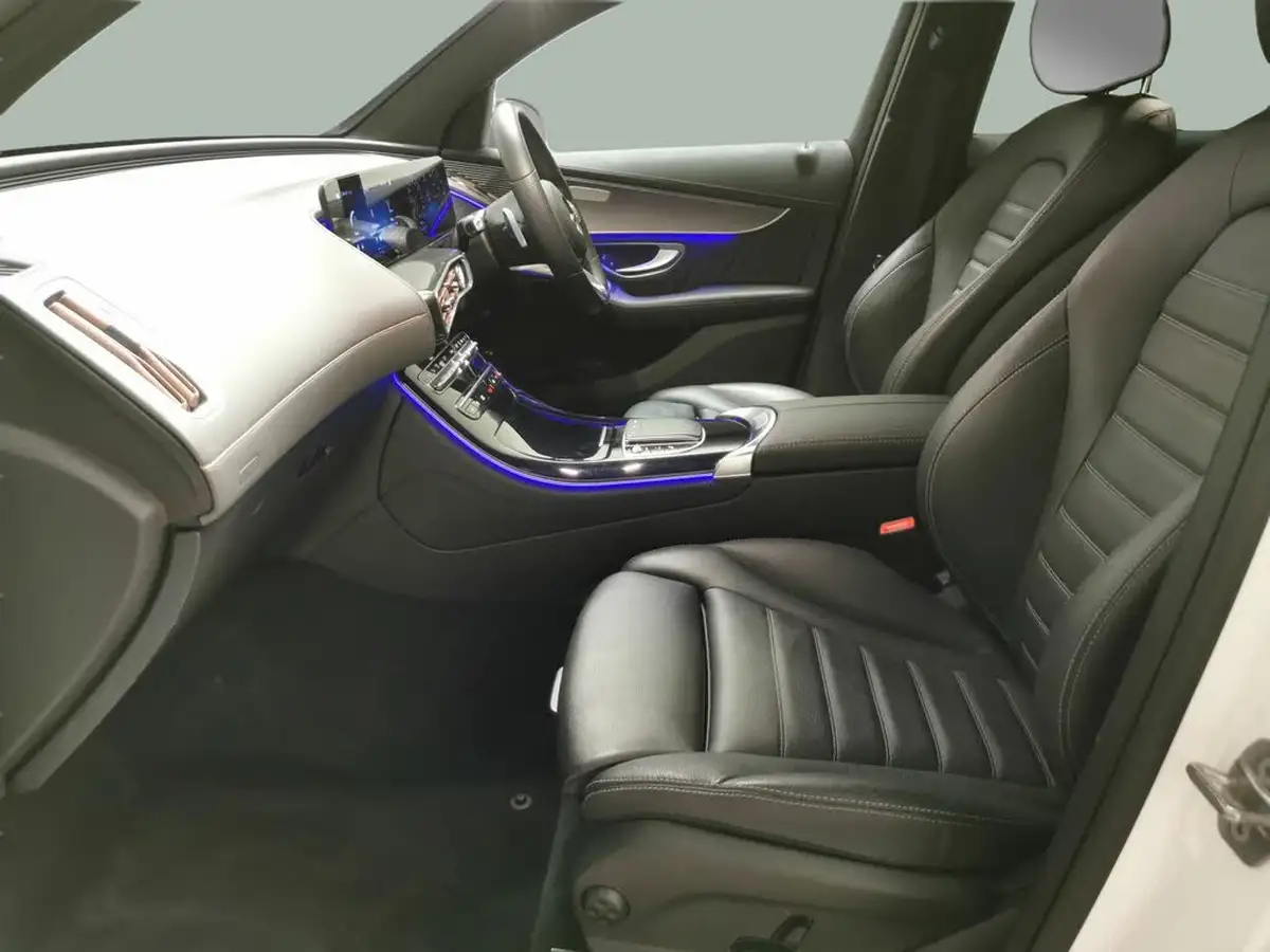 2021-mercedes-benz-eqc-e-eqc-400-amg-line-big-2