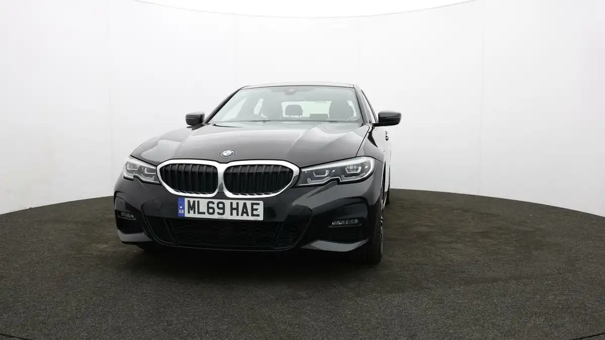 2019-bmw-3-series-20-330e-m-sport-plus-pack-big-47