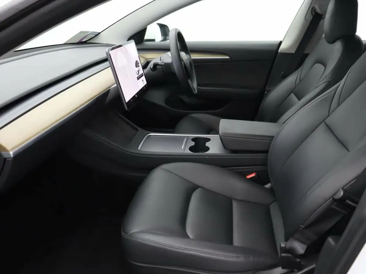 2021-tesla-model-3-e-standard-plus-big-8