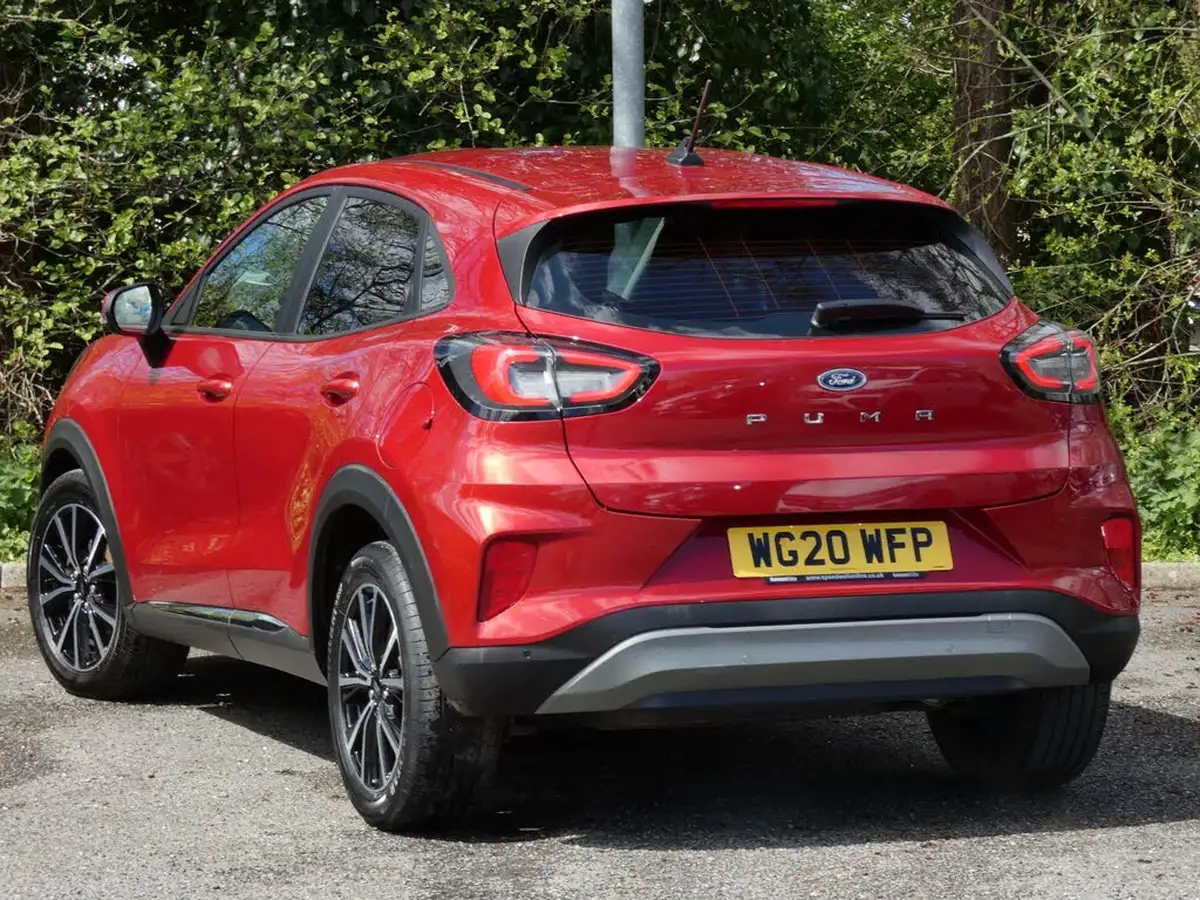 2020-ford-puma-suv-10-titanium-125ps-hybrid-mhev-big-11