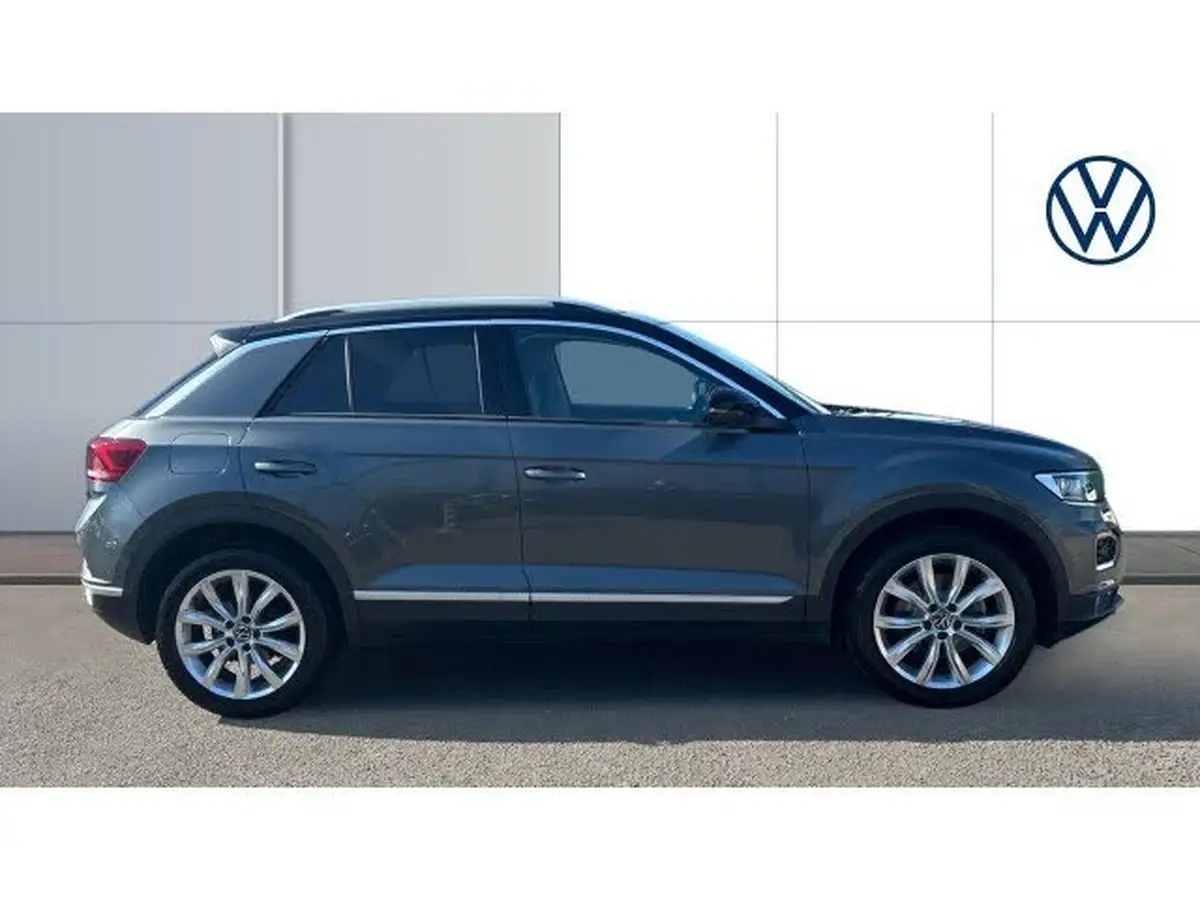 2021-volkswagen-t-roc-20-tsi-sel-big-3
