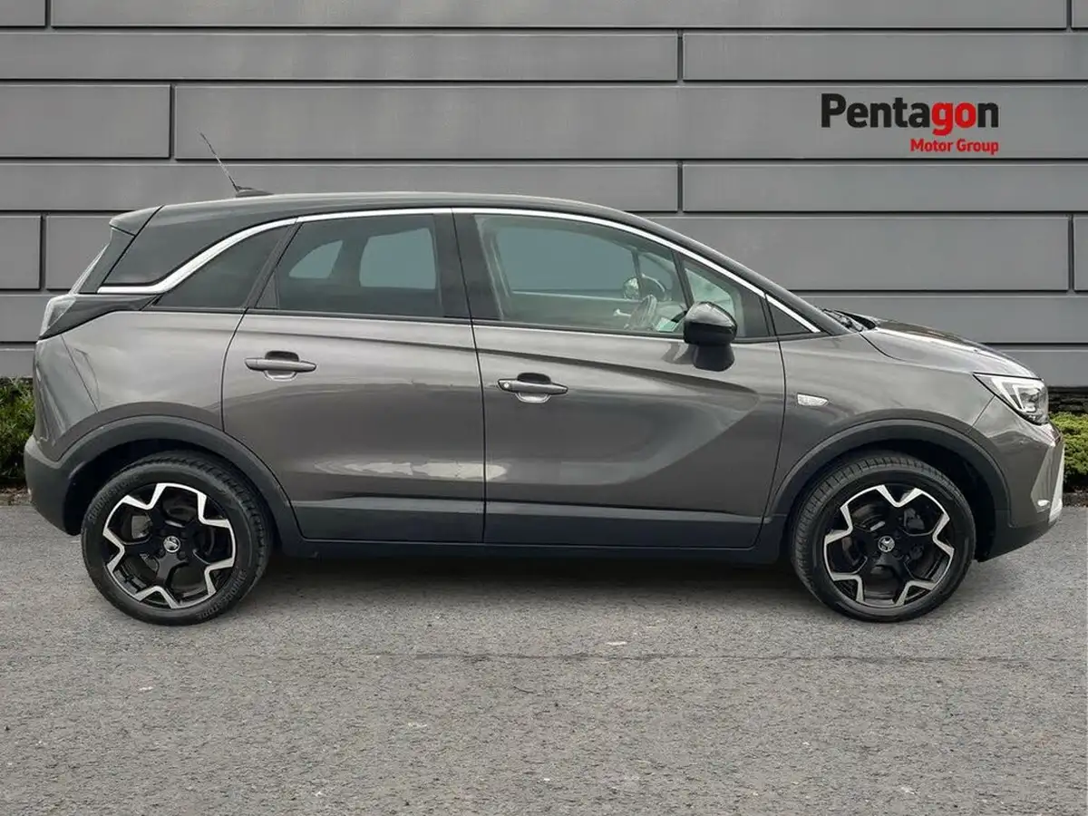 2022-vauxhall-crossland-12-elite-edition-130ps-big-10