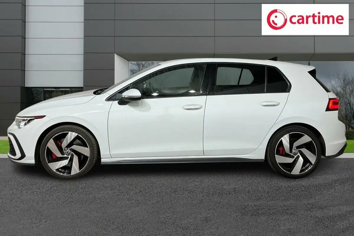 2022-volkswagen-golf-20-tsi-gti-dsg-big-2