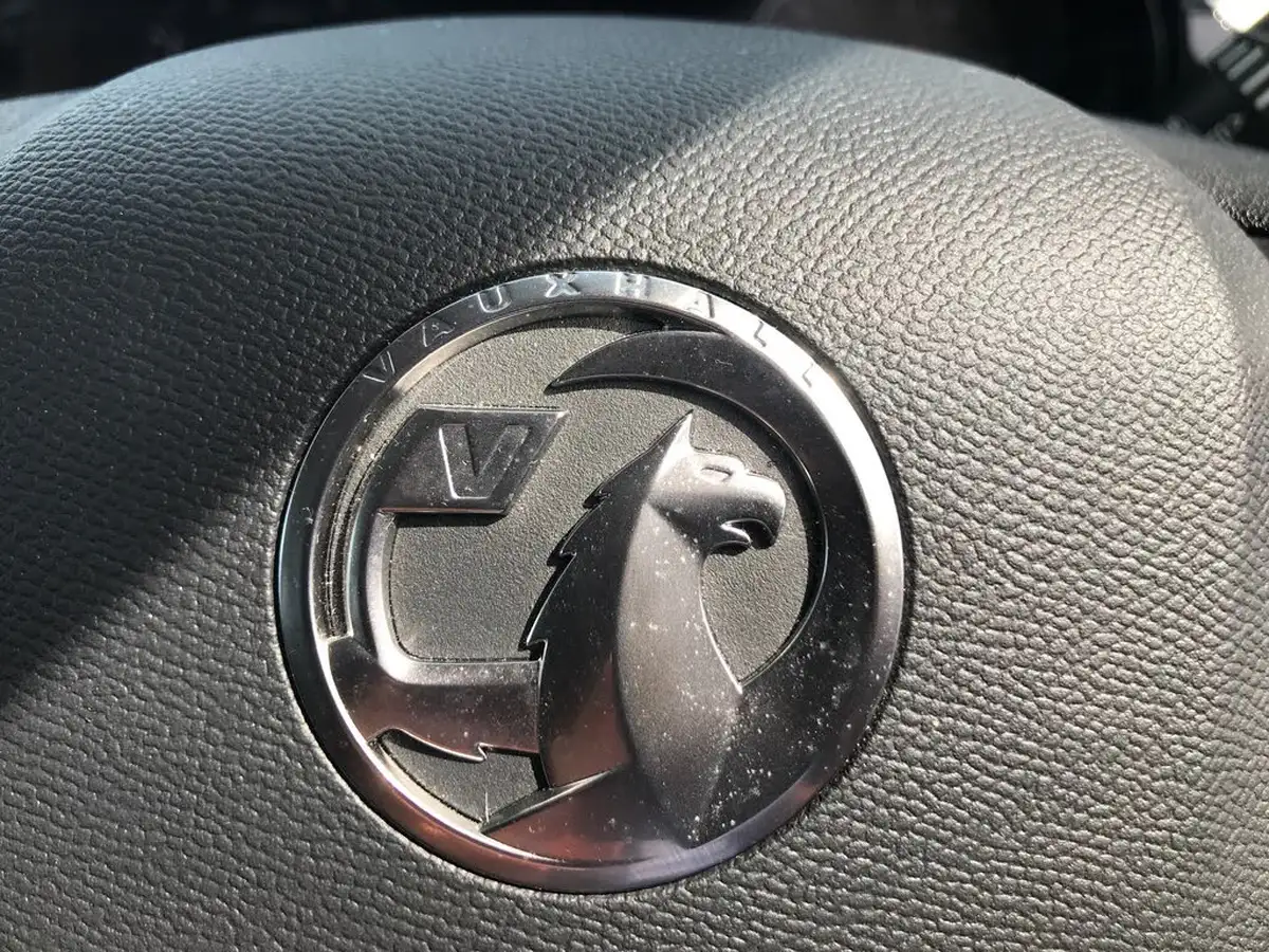 2021-vauxhall-corsa-12i-griffin-edition-big-25