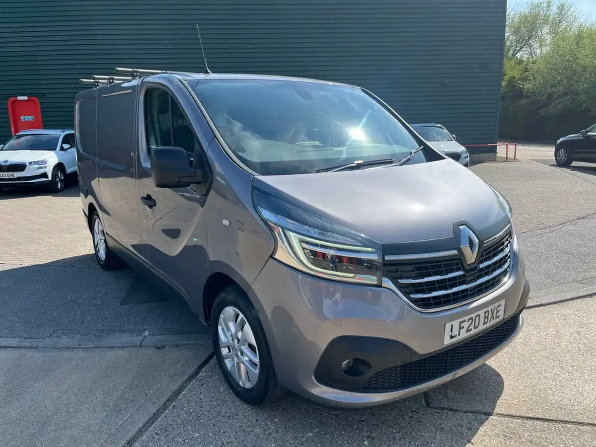 2020-renault-trafic-20dci-sl28-energy-120-sport-big-0