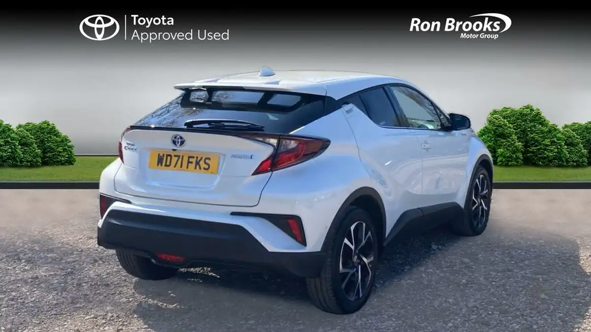 2022-toyota-c-hr-18-vvt-i-design-big-1