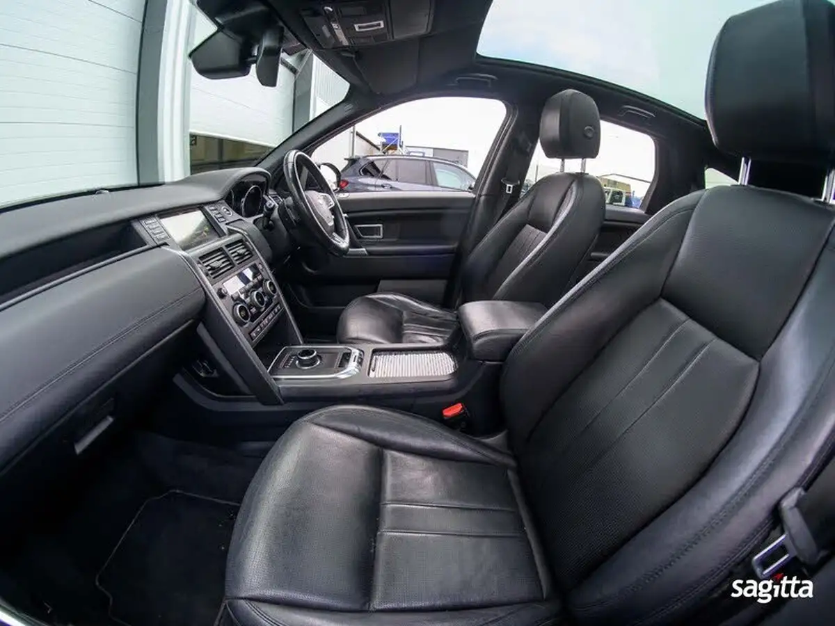 2019-land-rover-discovery-sport-20td4-landmark-big-30
