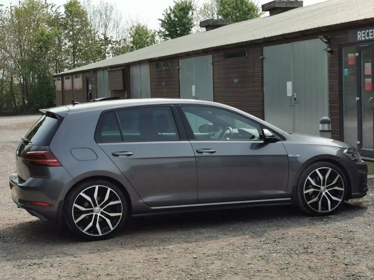 2018-volkswagen-golf-20tdi-gtd-hatchback-5d-dsg-big-36