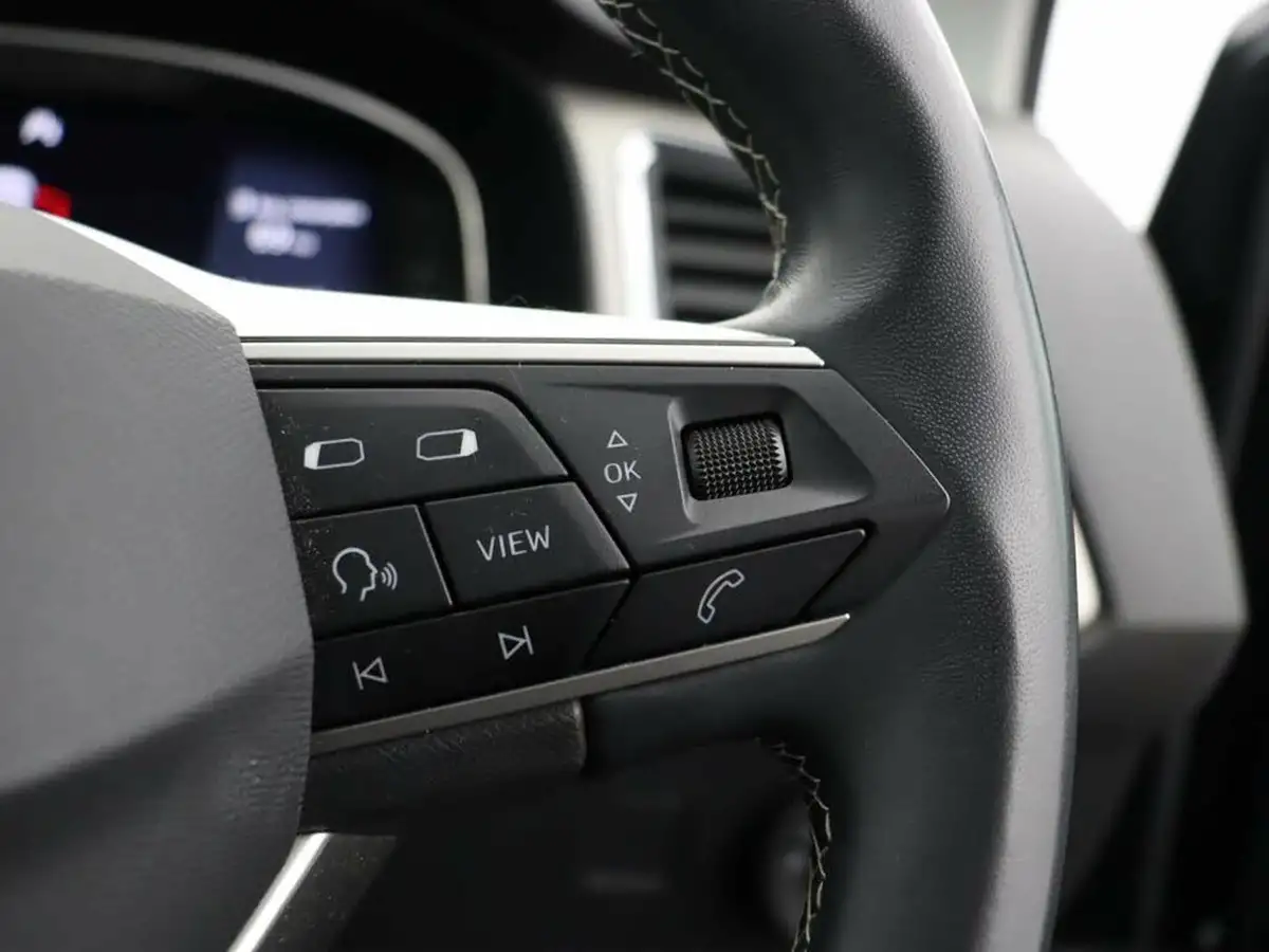 2022-seat-ateca-15-ecotsi-xperience-lux-dsg-big-24
