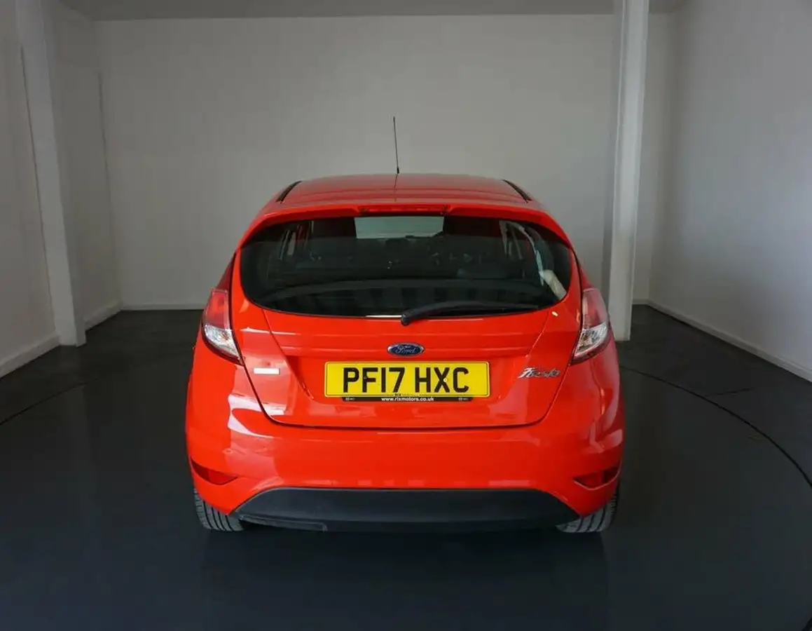 2017-ford-fiesta-10t-zetec-100ps-ecoboost-ss-5d-big-7