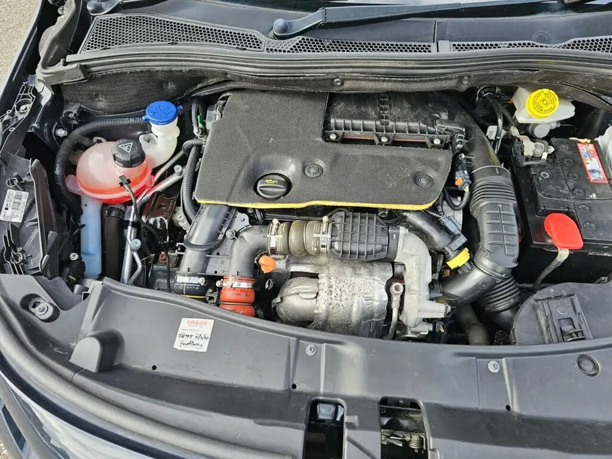 2017-peugeot-2008-suv-16bluehdi-active-75bhp-big-32