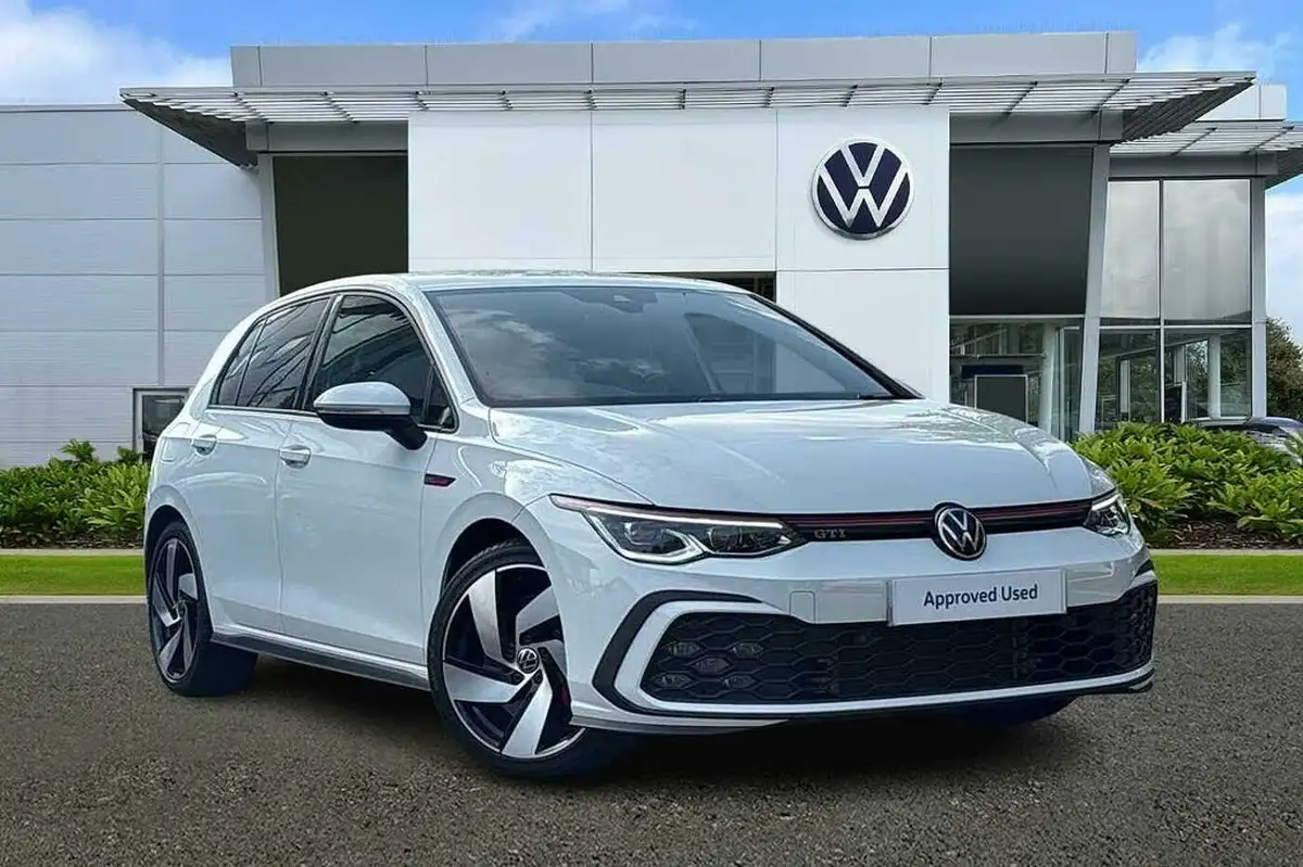2021-volkswagen-golf-20-tsi-gti-dsg-big-0