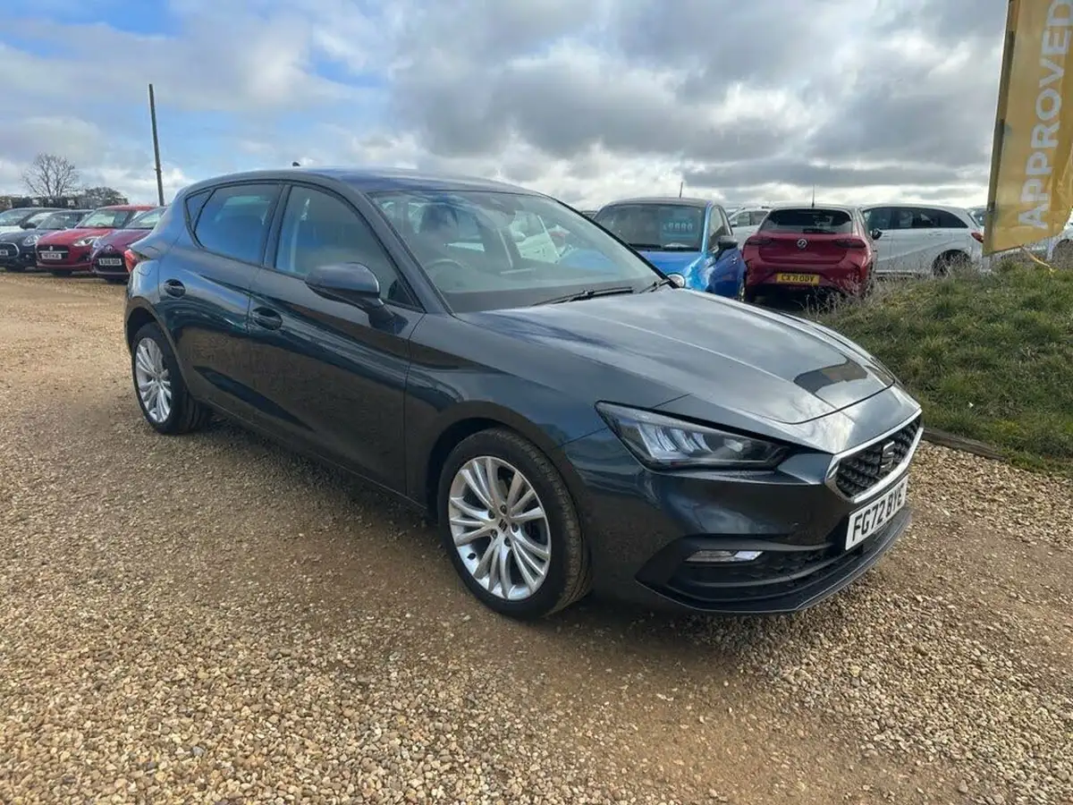 2022-seat-leon-10-tsi-evo-se-dynamic-hatchback-big-4