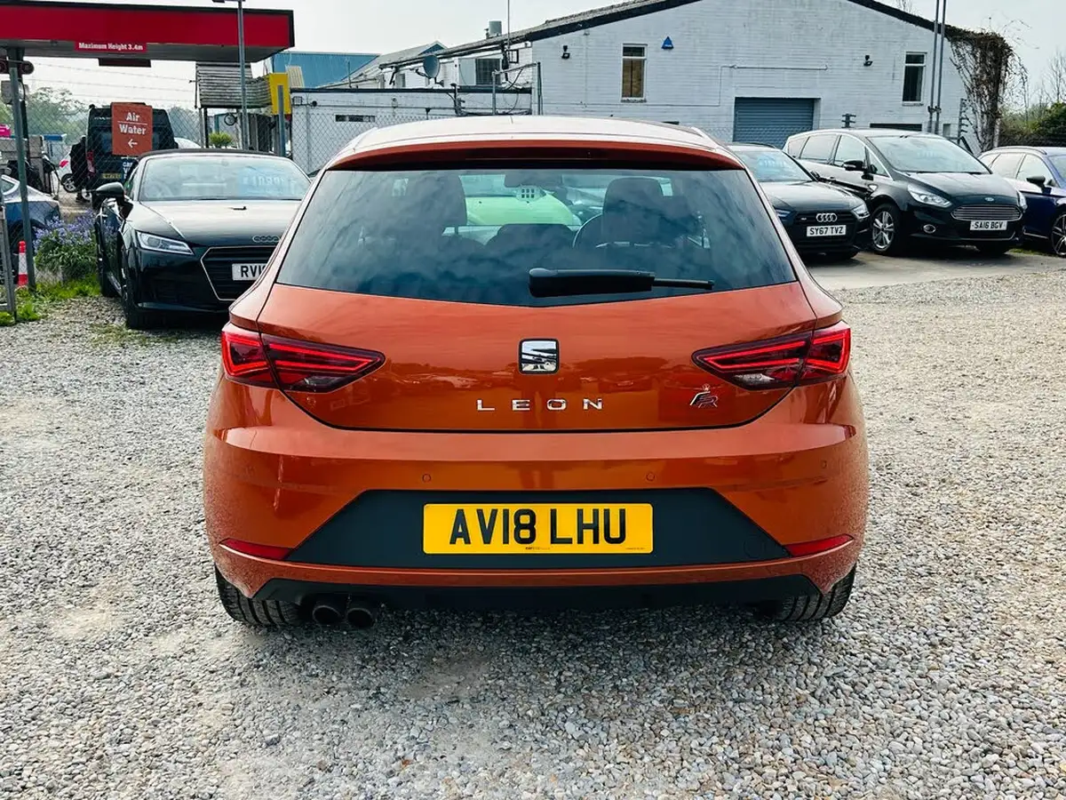 2018-seat-leon-18-tsi-fr-technology-hatchback-5d-dsg-big-7