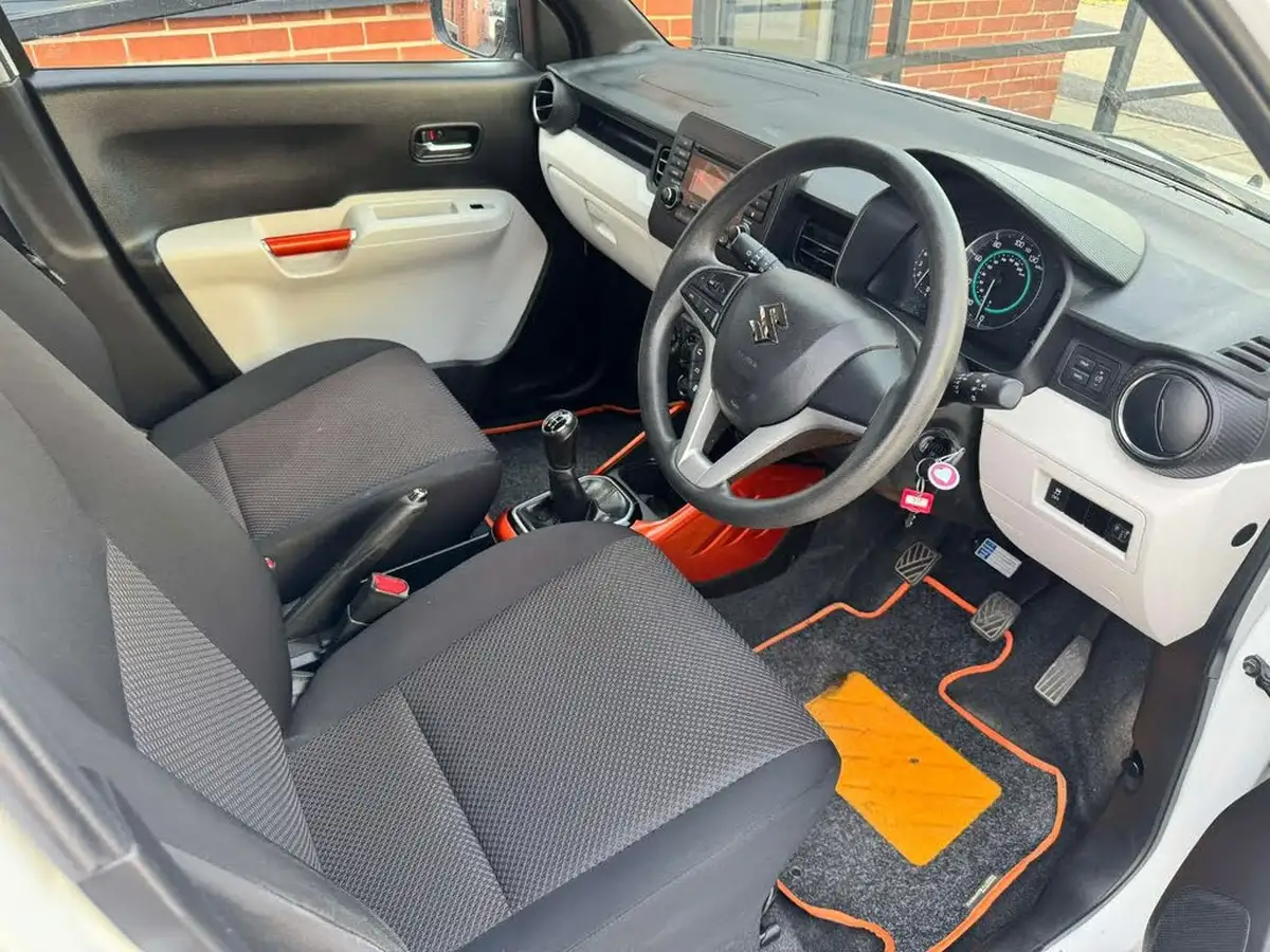 2017-suzuki-ignis-12-dualjet-sz3-big-12
