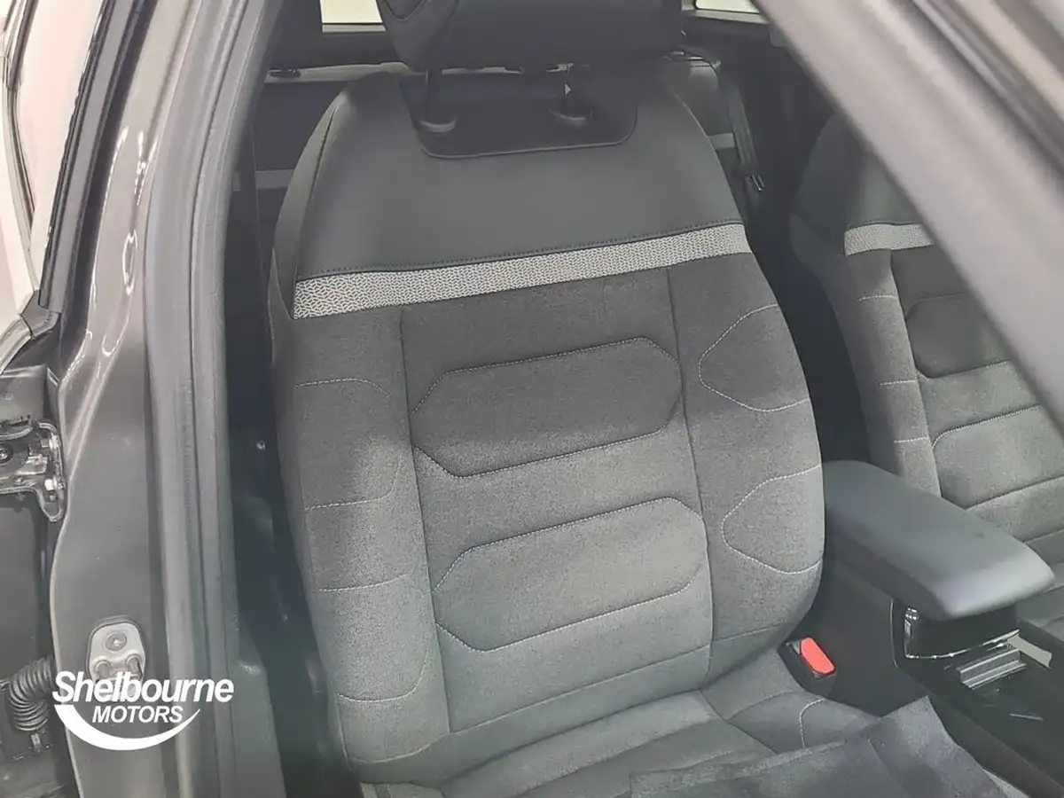 2021-citroen-c4-12-puretech-shine-130ps-big-35