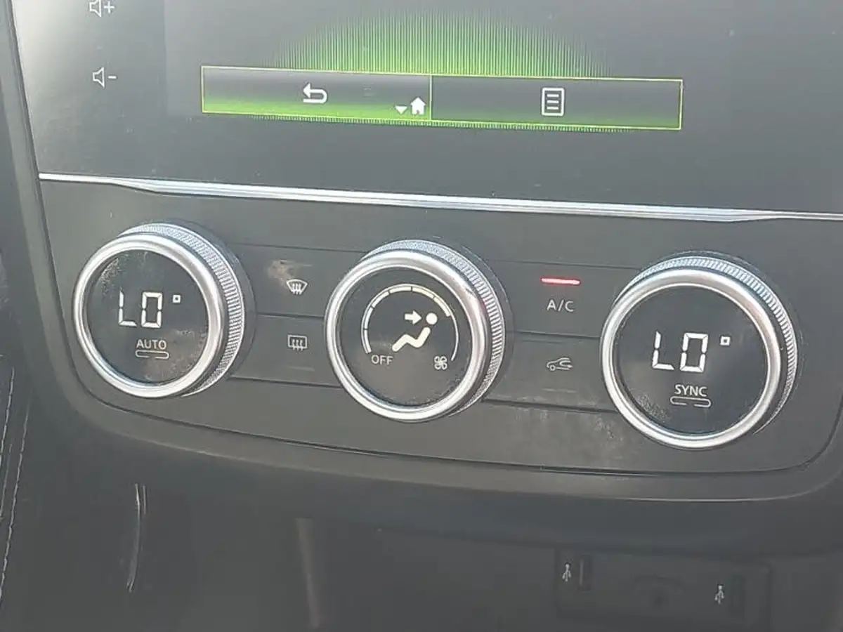 2021-renault-kadjar-13-tce-iconic-140bhp-1333cc-big-11