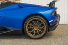 2018-lamborghini-huracan-52-performante-spyder-small-15