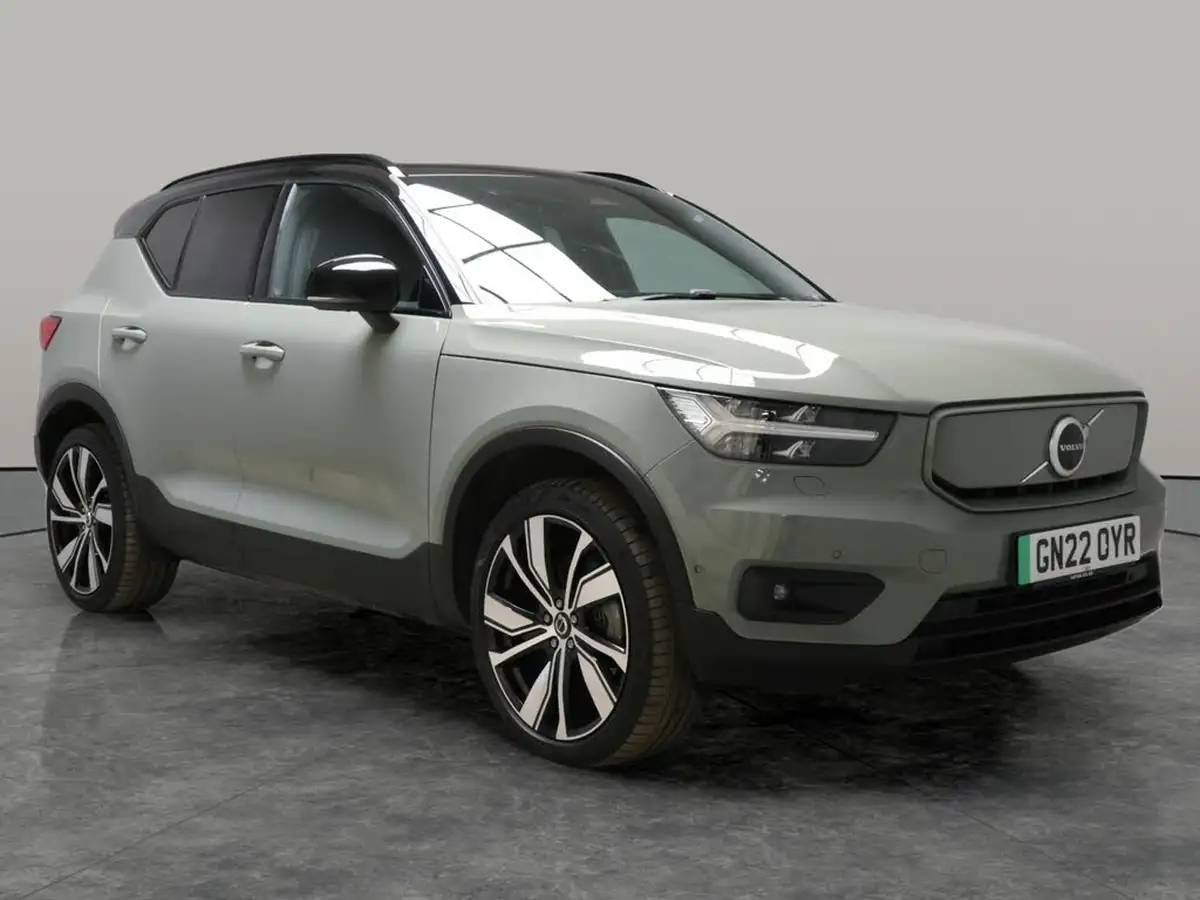 2022-volvo-c40-e-twin-recharge-pro-big-9