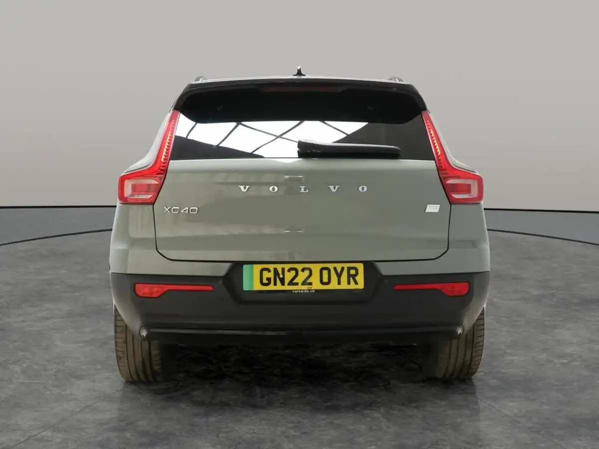 2022-volvo-c40-e-twin-recharge-pro-big-12