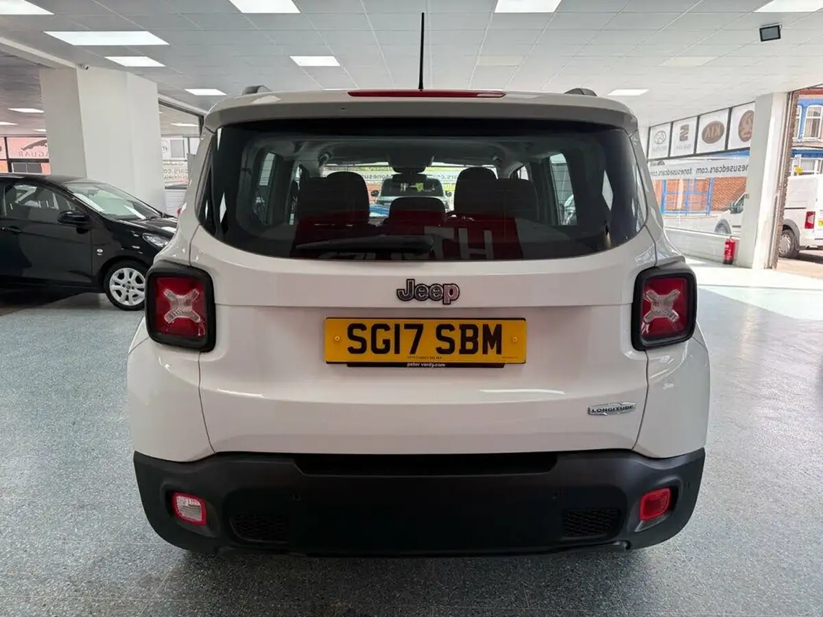 2017-jeep-renegade-16l-e-torq-longitude-big-10