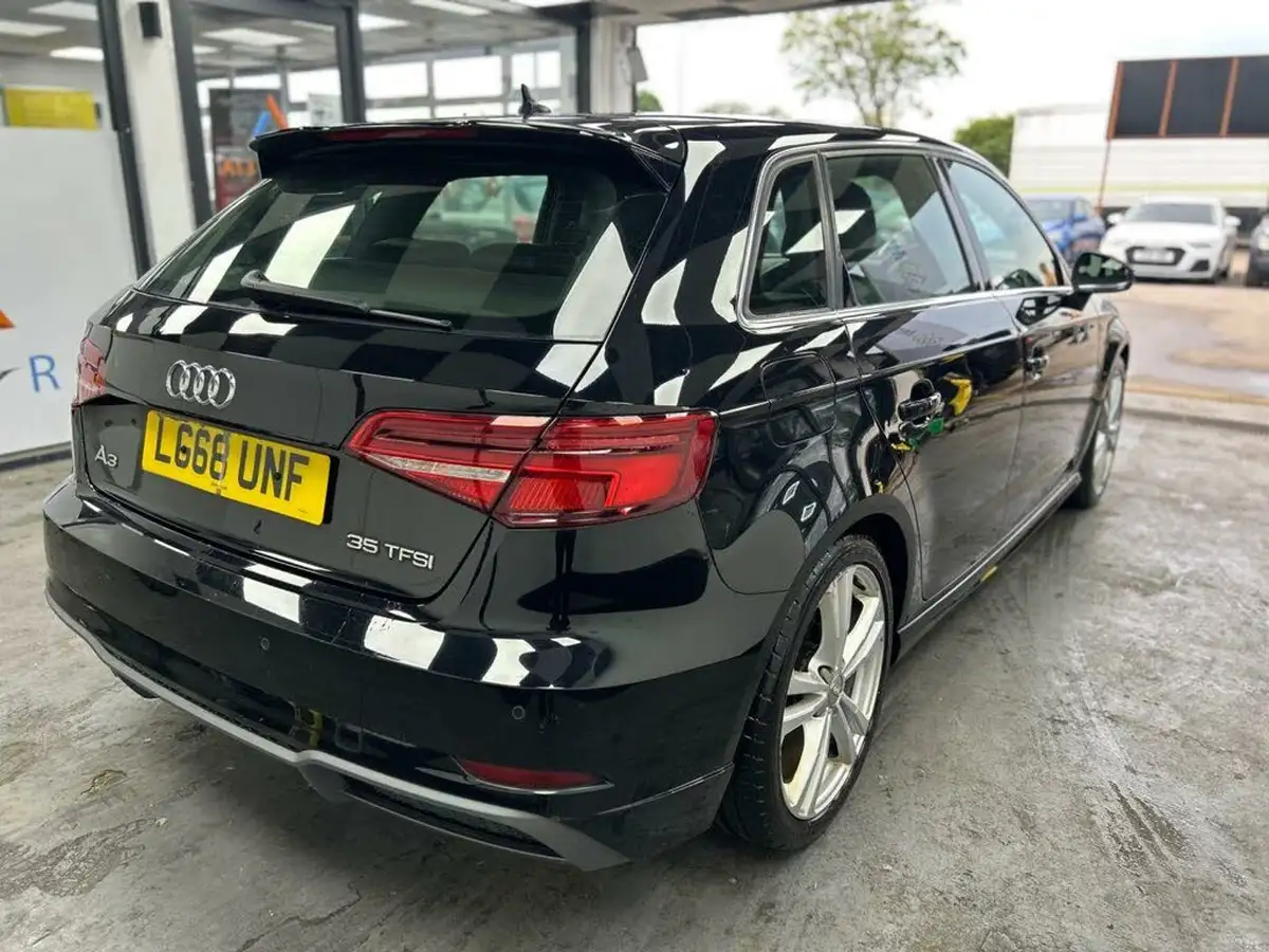 2018-audi-a3-15-tfsi-s-line-sportback-5d-tronic-big-4