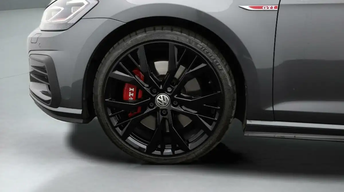 2019-volkswagen-golf-20-tsi-gti-performance-5d-dsg-big-17