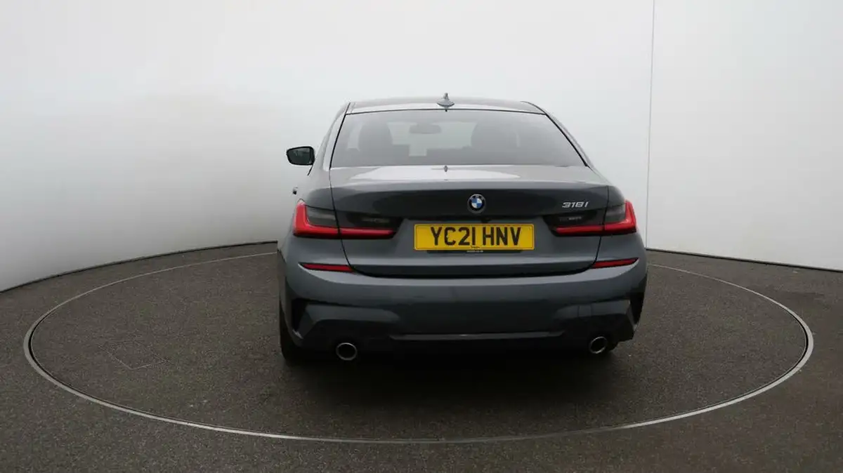 2021-bmw-3-series-20-318i-m-sport-saloon-4d-big-52