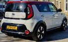 2016-kia-soul-16crdi-mixx-dct-small-7