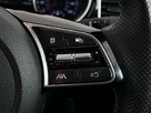 2022-kia-ceed-15-t-gdi-gt-line-small-18