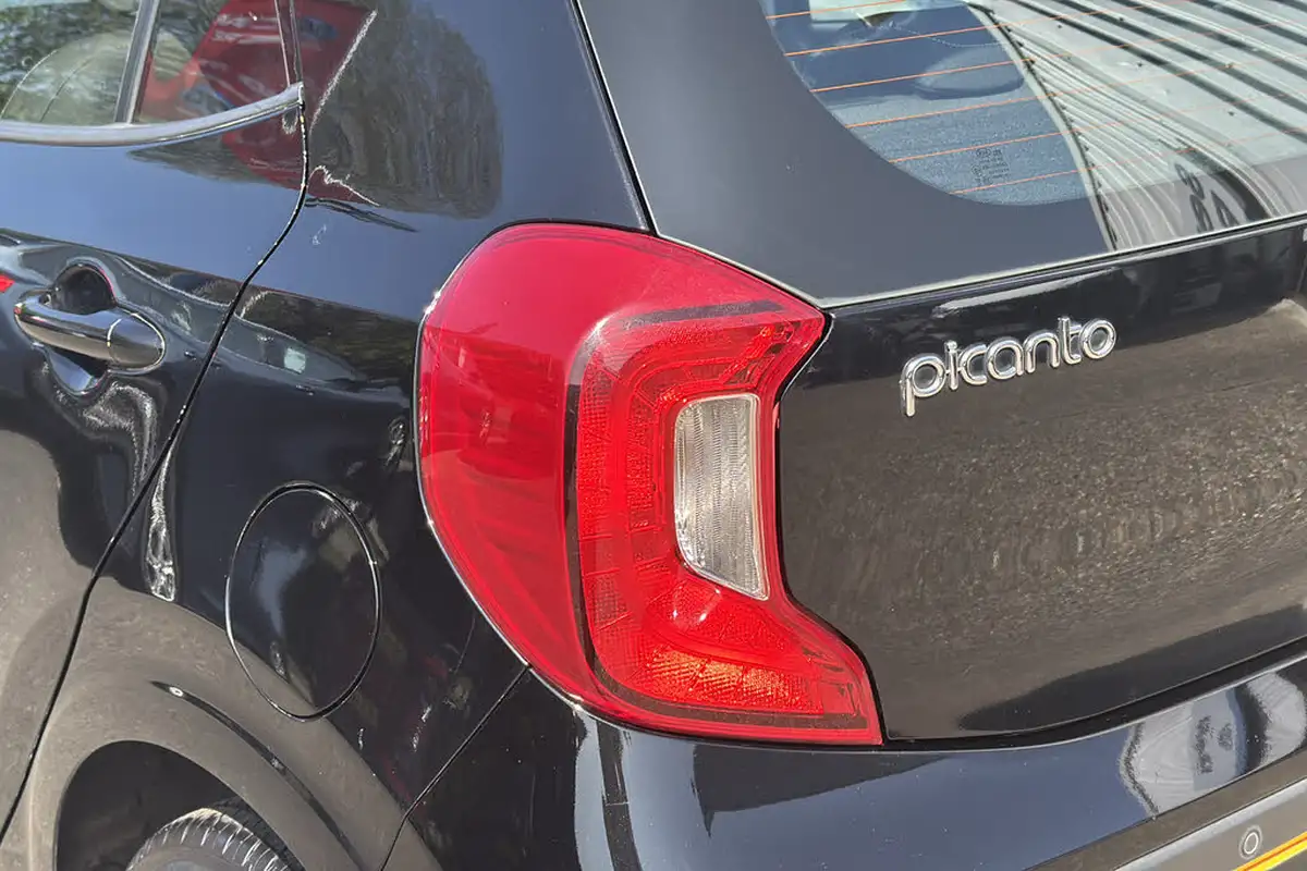 2018-kia-picanto-125-2-84bhp-adap-big-25