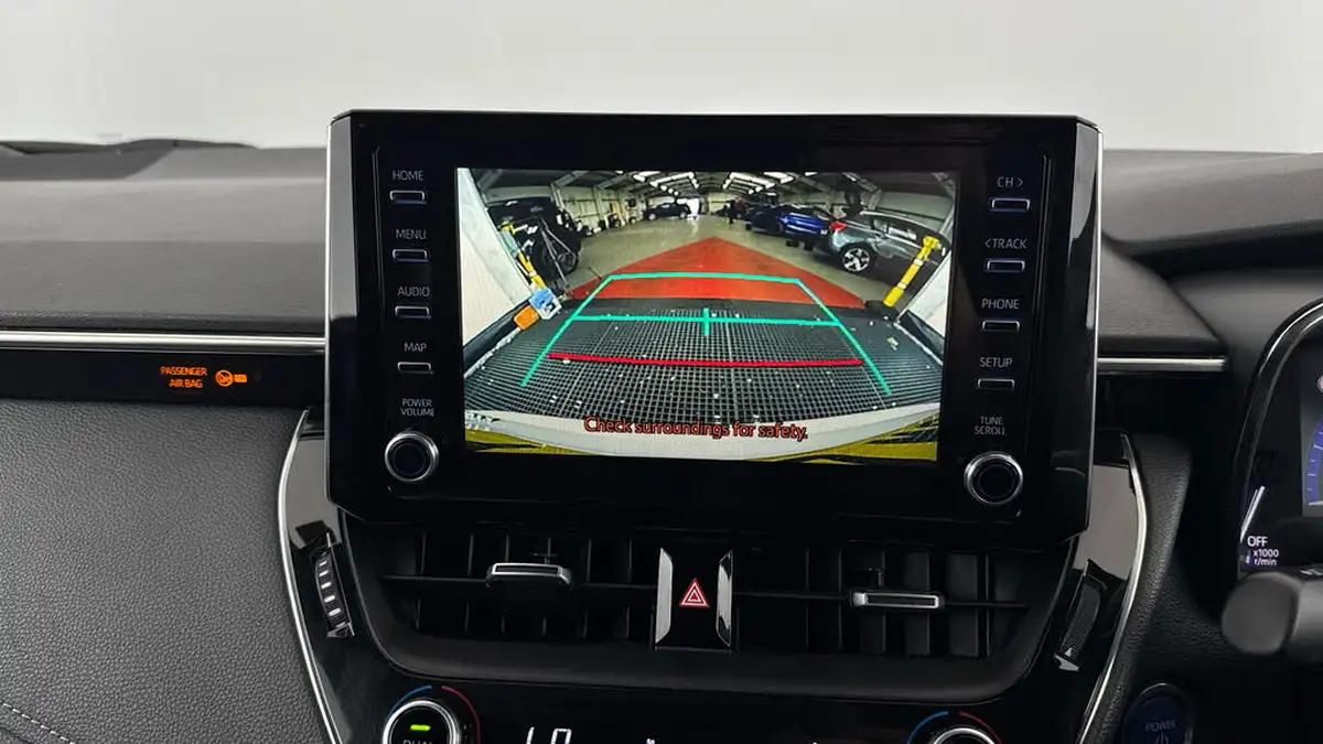 2020-toyota-corolla-20-vvt-i-design-spare-wheel-touring-sports-big-15