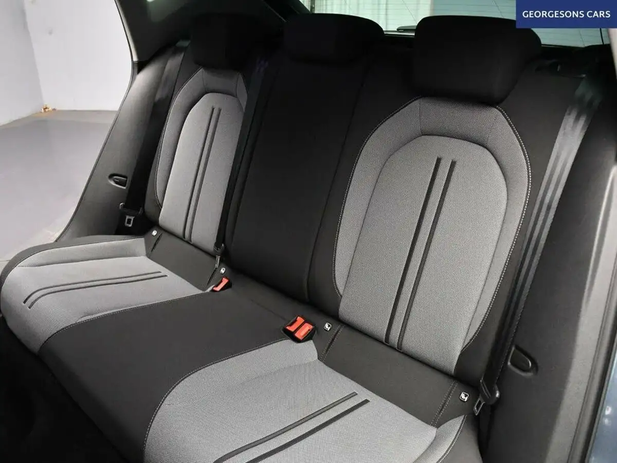 2022-seat-leon-10-tsi-evo-se-dynamic-hatchback-big-17