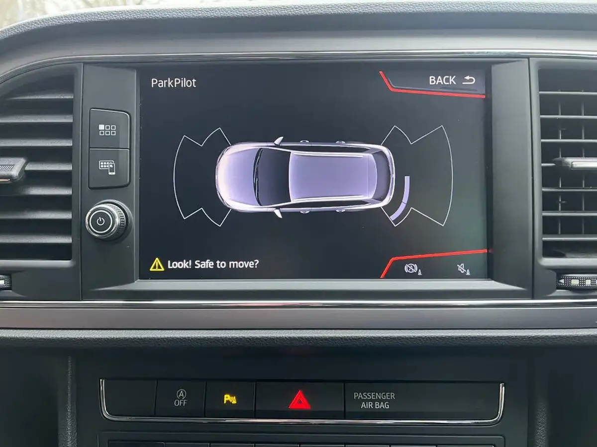 2019-seat-leon-10-tsi-se-dynamic-estate-big-30