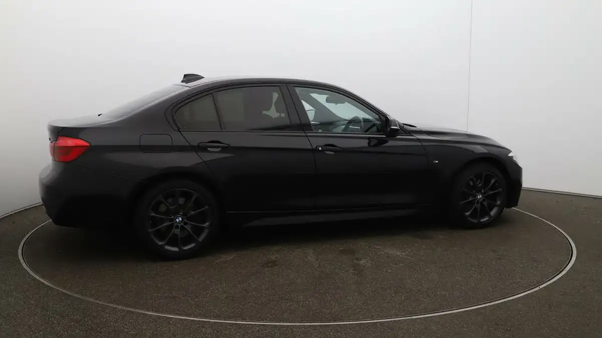 2017-bmw-3-series-30td-330d-xdrive-m-sport-saloon-4d-big-42