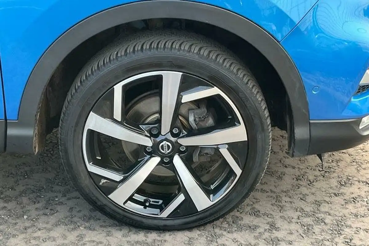 2020-nissan-qashqai-13-dig-t-tekna-140ps-big-7